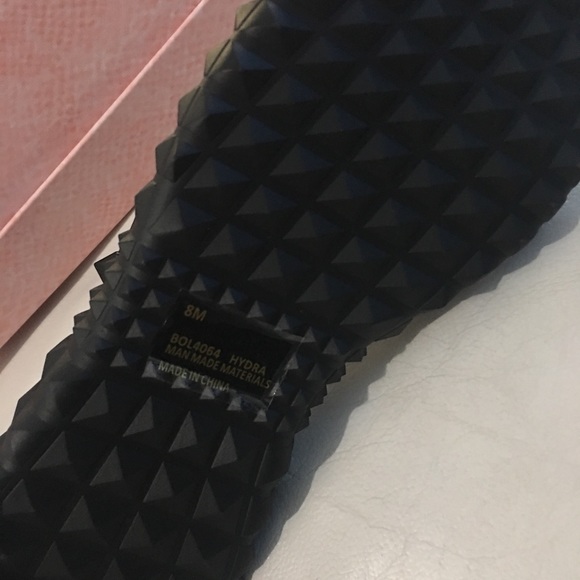 Black studded strappy sandal - Picture 7 of 7